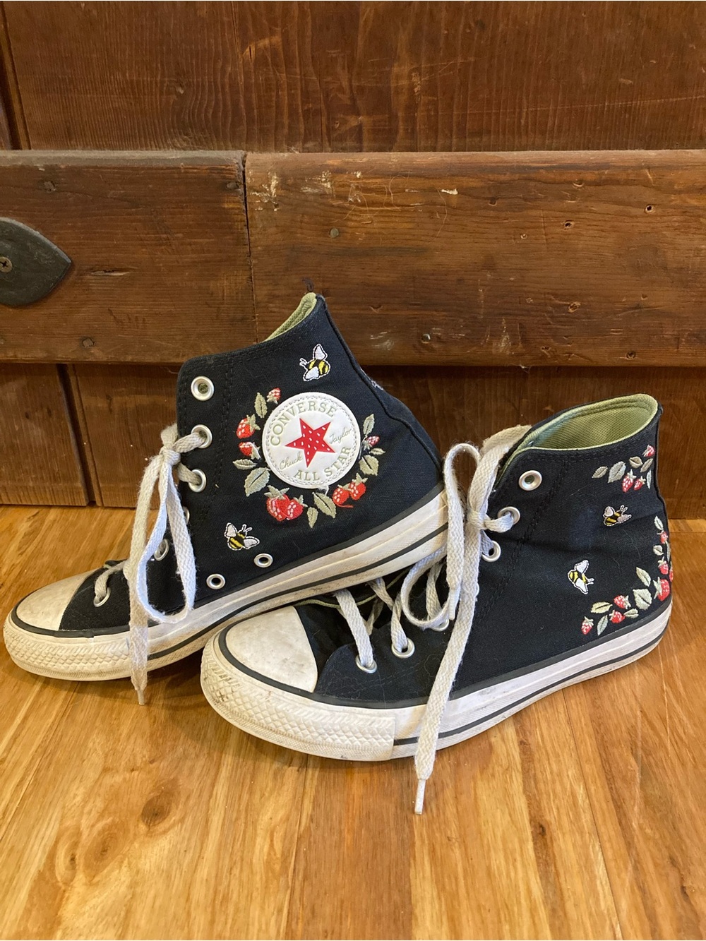 Converse women’s Black High-Top Sneakers with Red Floral & Bee Embroidery